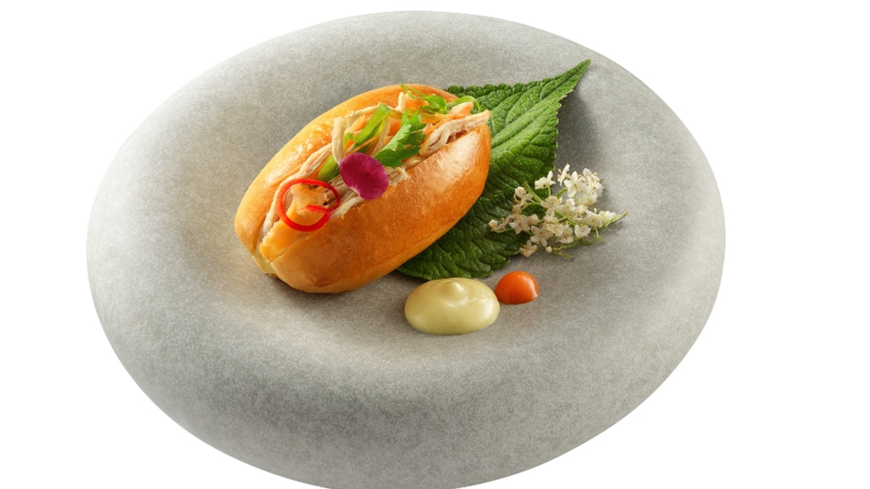 CHICKEN BREAD CANAPES