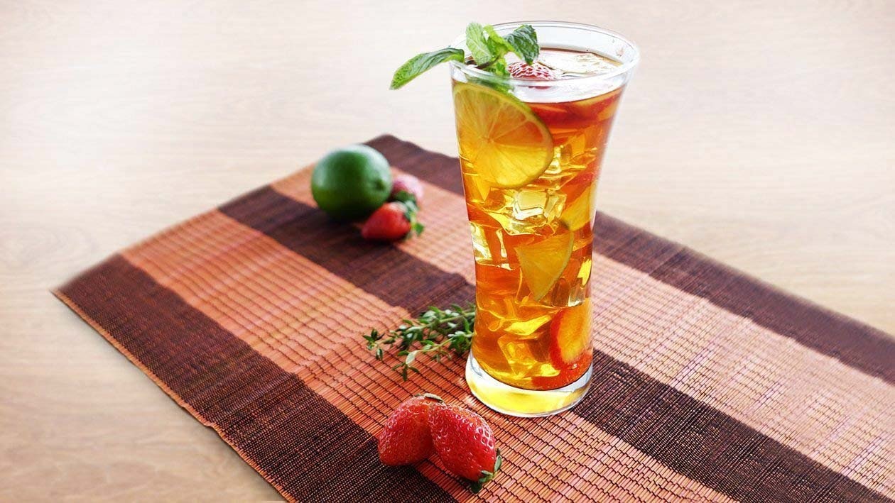 Trà Lipton Mojito Dâu - Công thức nấu ăn Unilever Food Solutions