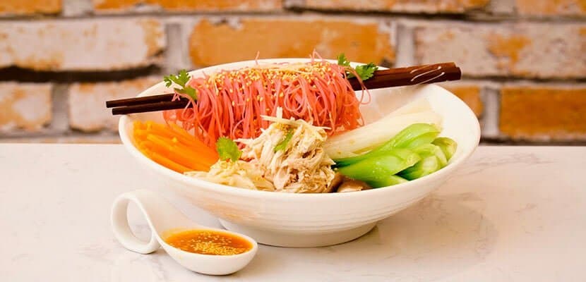 Rice Noodles with Shredded Chicken