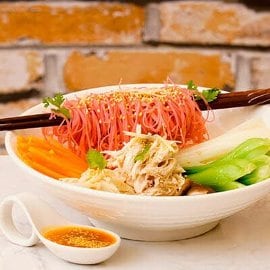 Bún Gạo Lứt Trộn Gà Xé Bún Gạo Lứt Trộn Gà Xé
