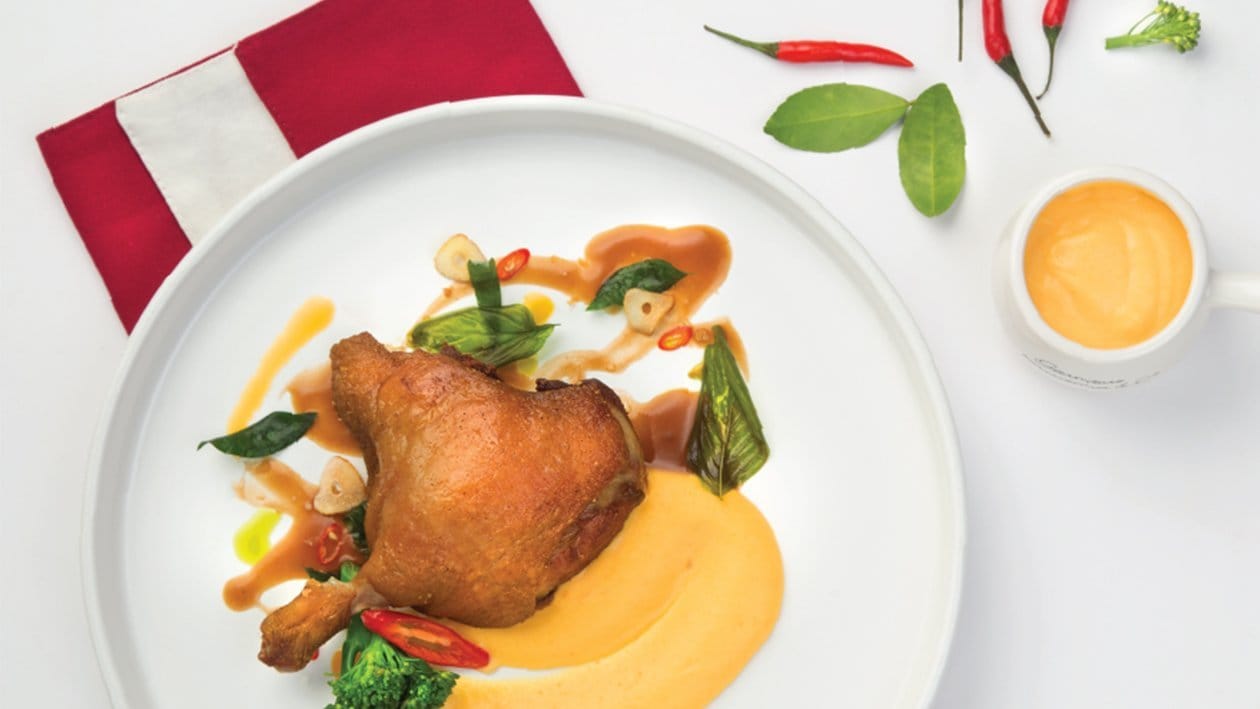 Steamed Duck with Basil Sauce and Mashed Potatoes