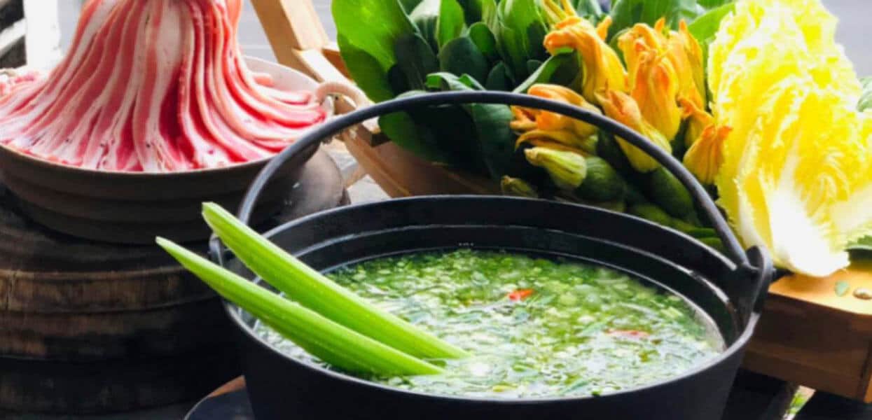 Lẩu Cần Tây Hải Sản