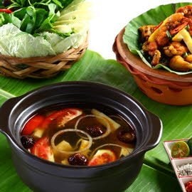 Yellow bamboo with Crispy Frog Hotpot Yellow bamboo with Crispy Frog Hotpot