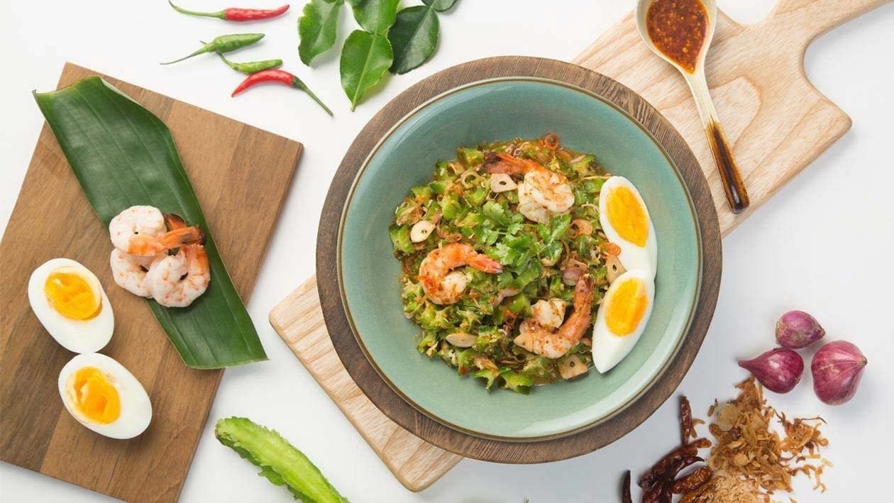 Spicy Prawns and Winged Bean Salad