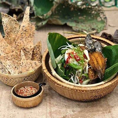 Gỏi Bồn Bồn Lá Cóc Cá Trê Chiên Xù