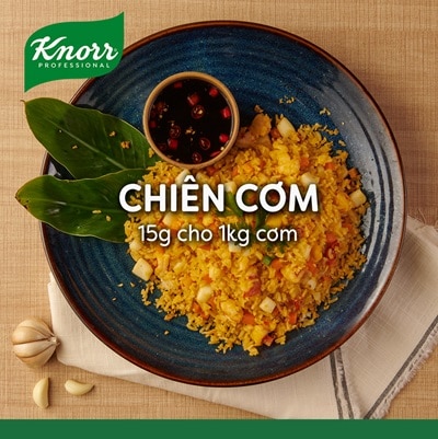 Knorr Bột Nêm Hải Sản 300g - Knorr Bột Nêm Hải Sản làm từ tôm cá và hải sản tự nhiên giúp tăng hương vị hải sản đậm đà và hấp dẫn hơn cho các món ăn hải sản.