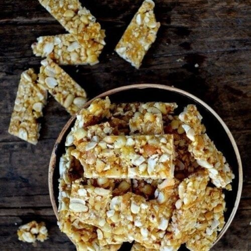 13. Keo Cu Do (Peanut And Rice Paper Brittle) 13. Keo Cu Do (Peanut And Rice Paper Brittle)
