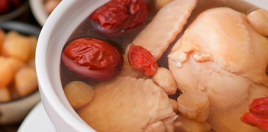 Những Lợi Ích Sức Khỏe Từ Các Món Canh Trung Hoa