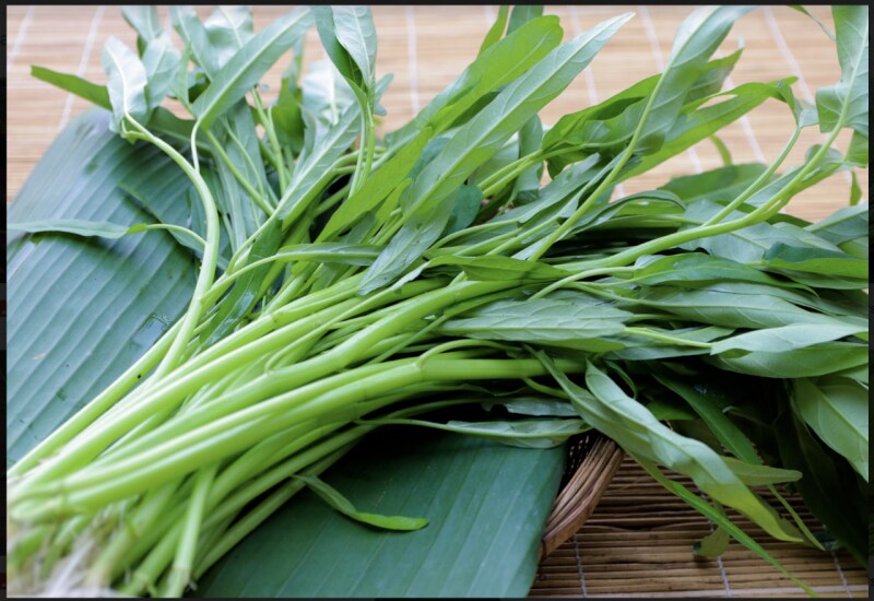 Rau muống ăn lẩu thái 