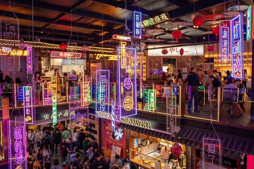 Ánh sáng và âm nhạc phù hợp sẽ giúp quán nhậu ghi điểm trong lòng khách hàng