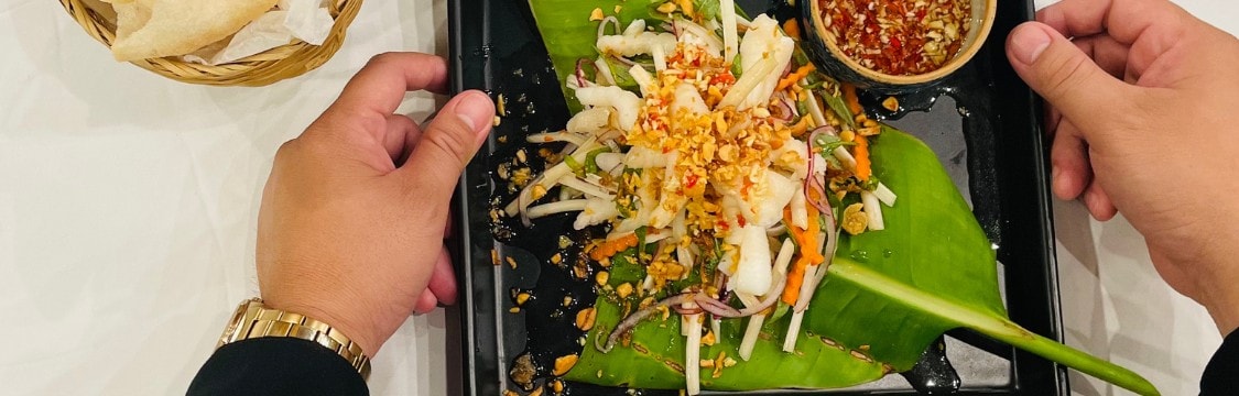 5 Cách Trang Trí Gỏi Ngó Sen Tôm Thịt, Giòn Ngon, Đơn Giản