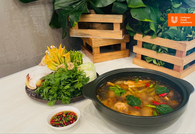 Trình bày lẩu gà chanh ớt Trình bày lẩu gà chanh ớt