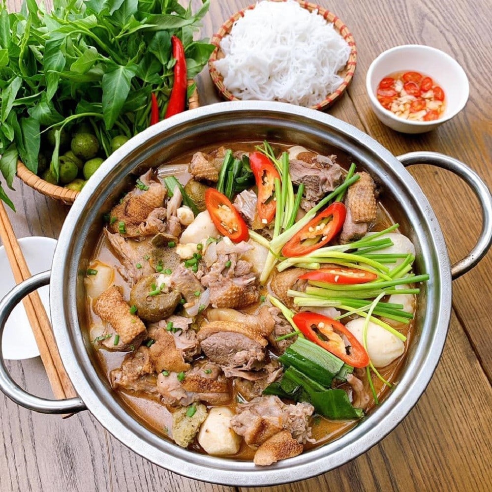 Lẩu vịt măng cay - Món ngon đậm đà Lẩu vịt măng cay - Món ngon đậm đà