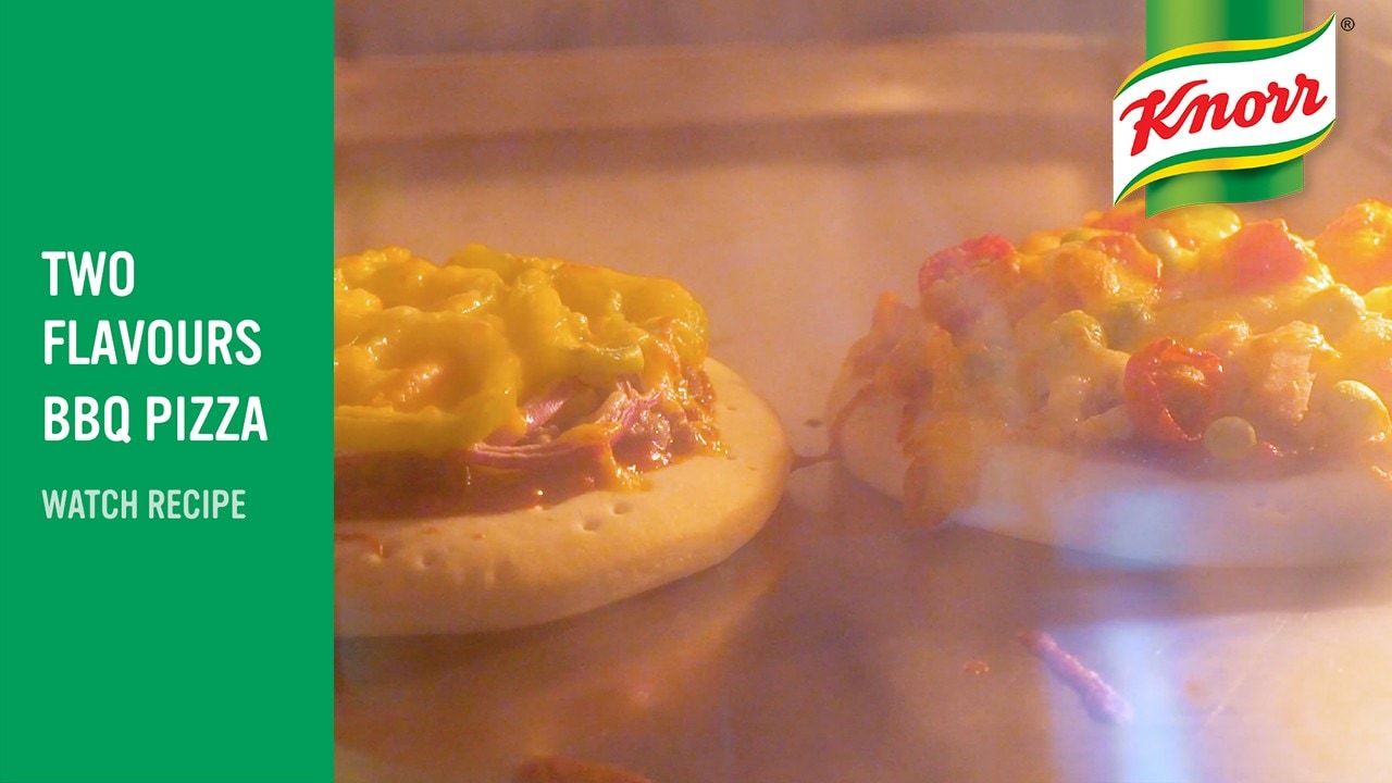 Pizza nướng khói 2 vị