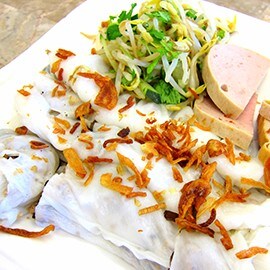 1. Bánh cuốn