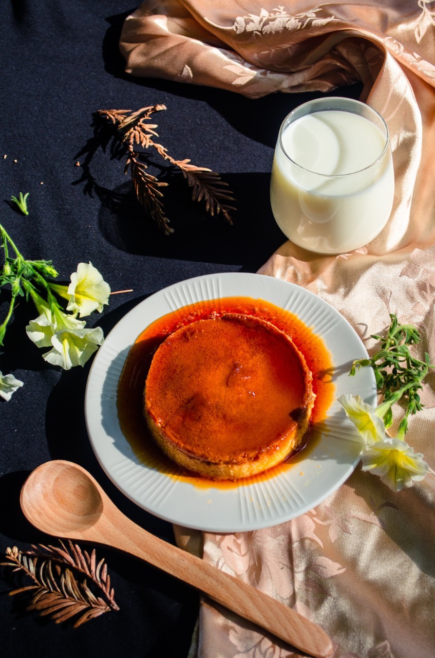 Các món ăn vặt cho học sinh bánh flan