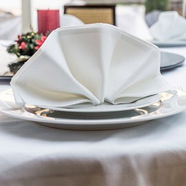 Khăn ăn phải thật dễ lấy