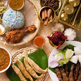 Tạo bất ngờ cho chính các món đặc sản